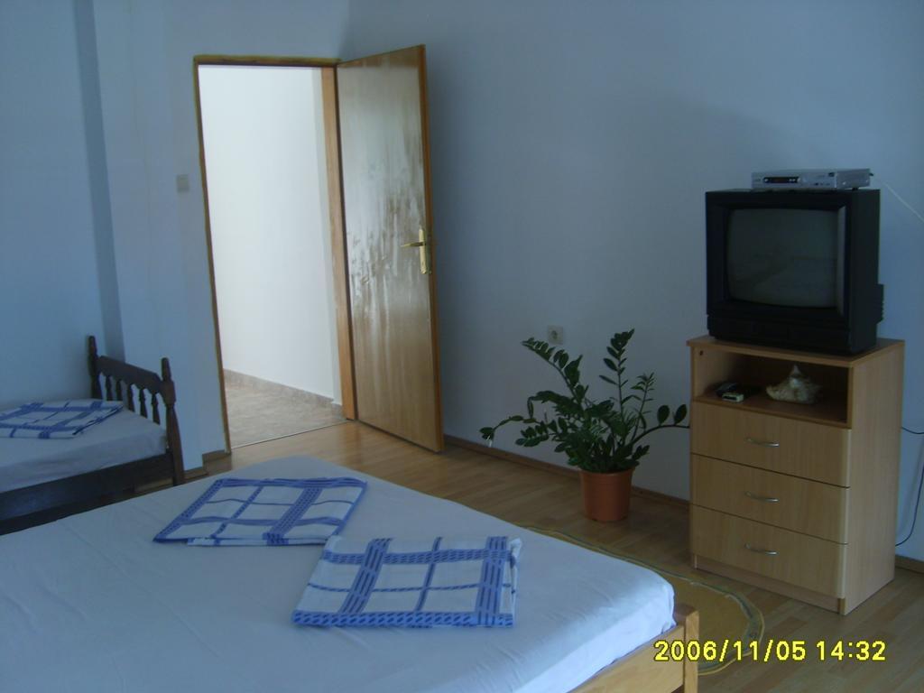 Apartments Djuricic Kotor Ngoại thất bức ảnh